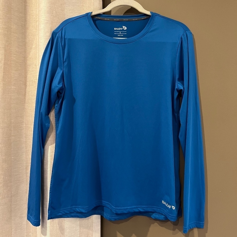 Baleaf Women's Long Sleeve Athletic Golf Base Layer Blue Shirt, Size Large